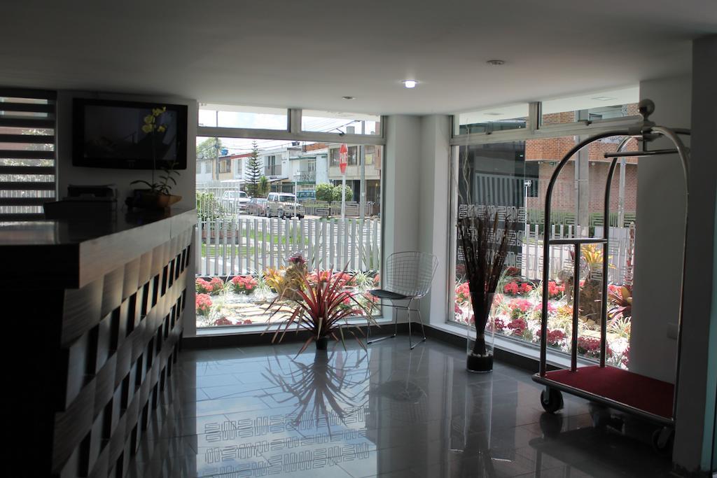 Hotel Colombians Suite Богота Стая снимка