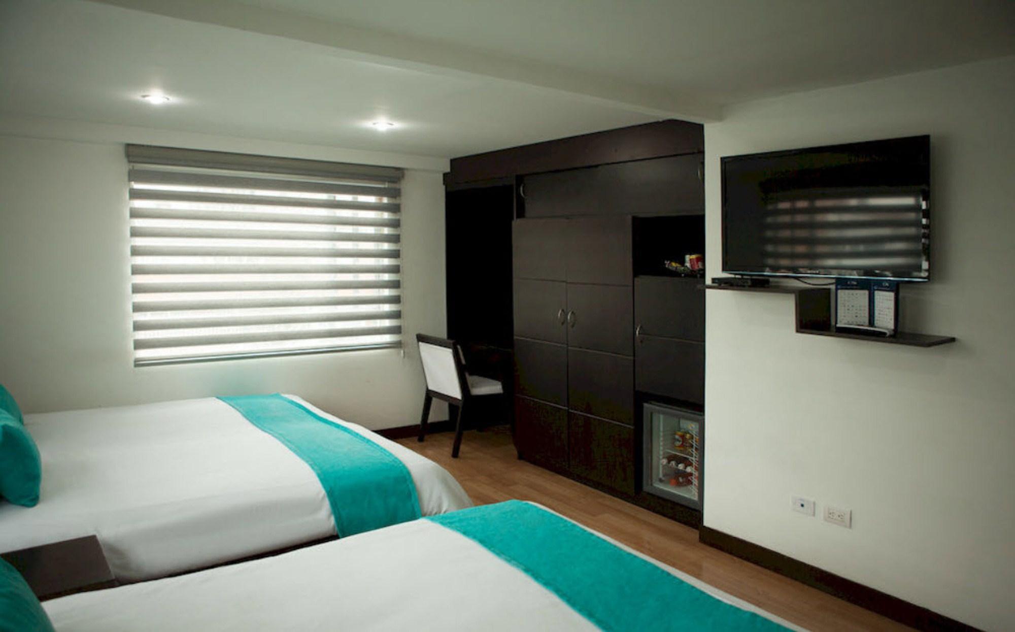 Hotel Colombians Suite Богота Екстериор снимка