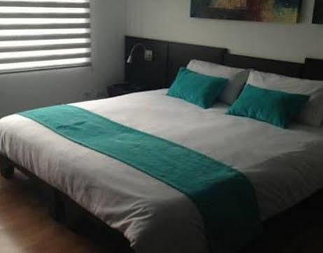 Hotel Colombians Suite Богота Екстериор снимка